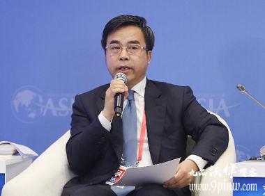 中国银行原党委书记、董事长刘连舸